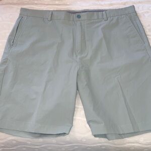 Vineyard Vines Light Gray OTG On-The-Go Shorts